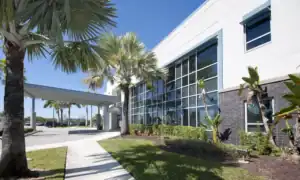 Exterior of Port St. Lucie Tradition office of Water's Edge Dermatology in Flori