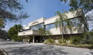 Exterior of Wellington West office of Water's Edge Dermatology in Florida